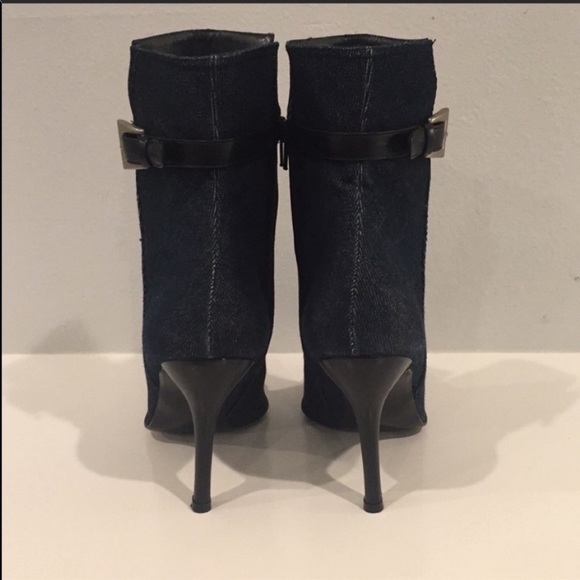 🆕 Stuart Weitzman Bottie Blue Demin Pointed toe 8 - Picture 4 of 8